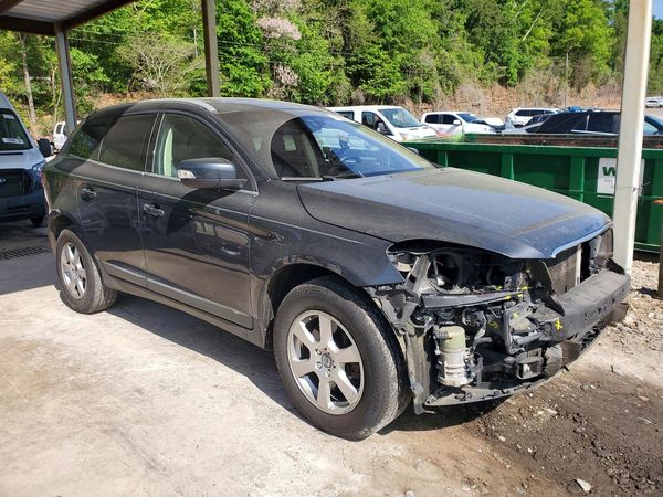 2012 VOLVO XC60