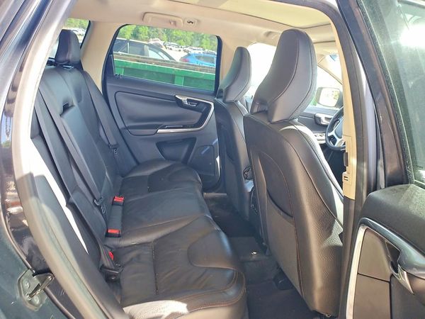 2012 VOLVO XC60