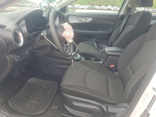 2024 KIA FORTE LX, LXS