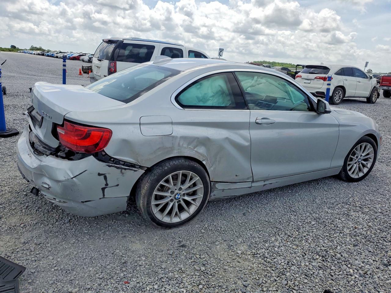 2016 BMW 228 xDrive