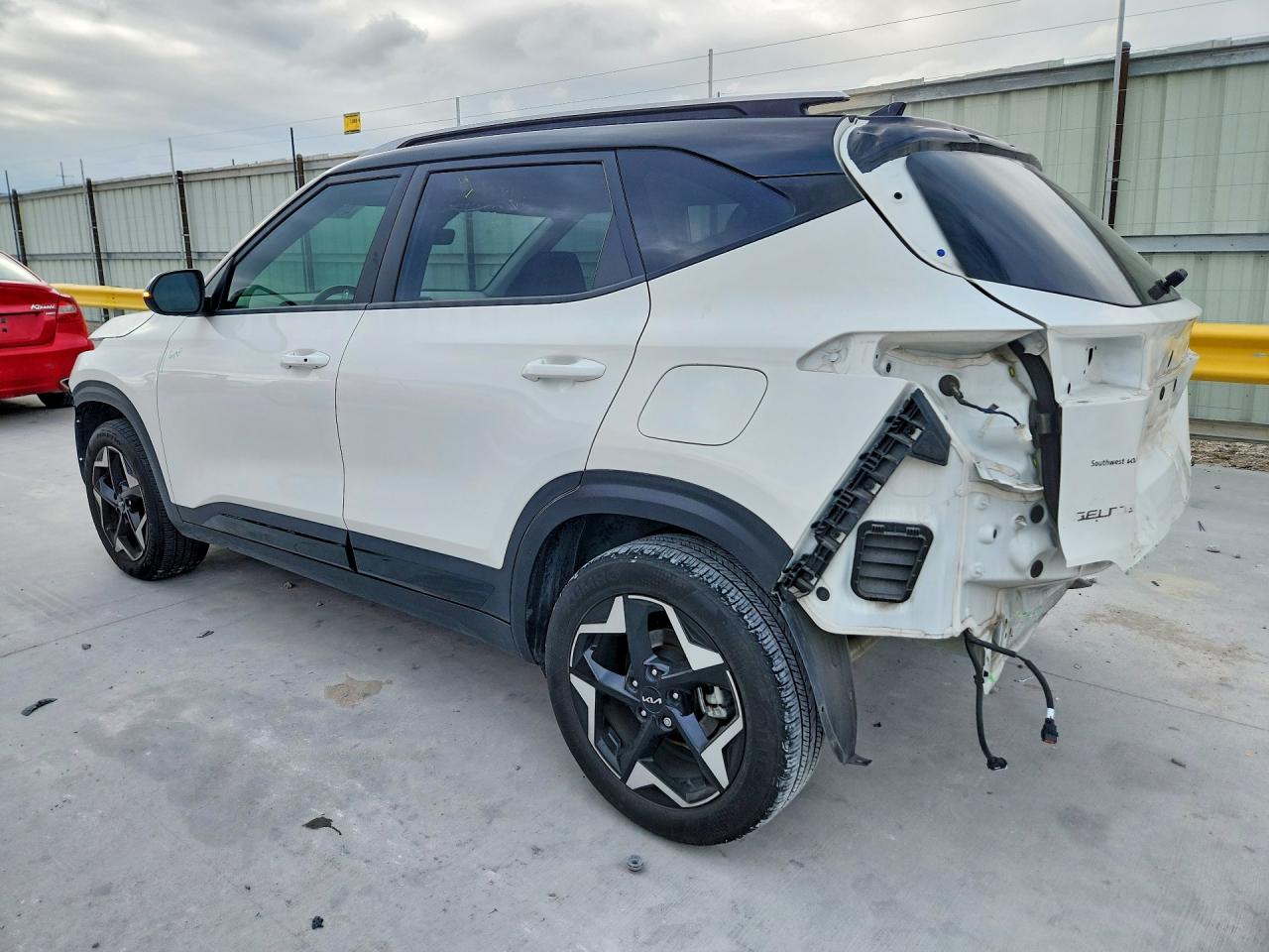 2025 KIA SELTOS S, X-Line