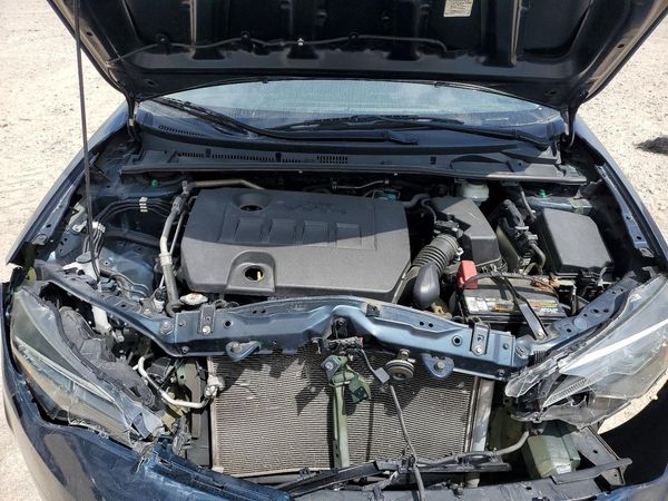 2019 TOYOTA COROLLA