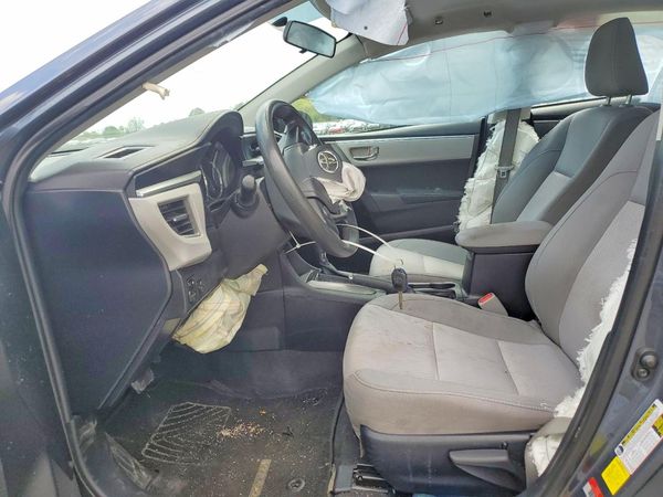 2015 TOYOTA COROLLA