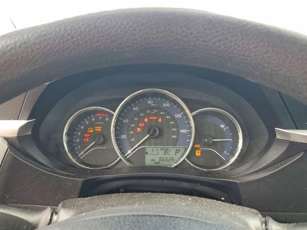 2015 TOYOTA COROLLA
