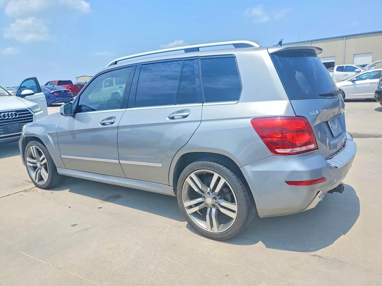 2015 MERCEDES-BENZ GLK GLK350