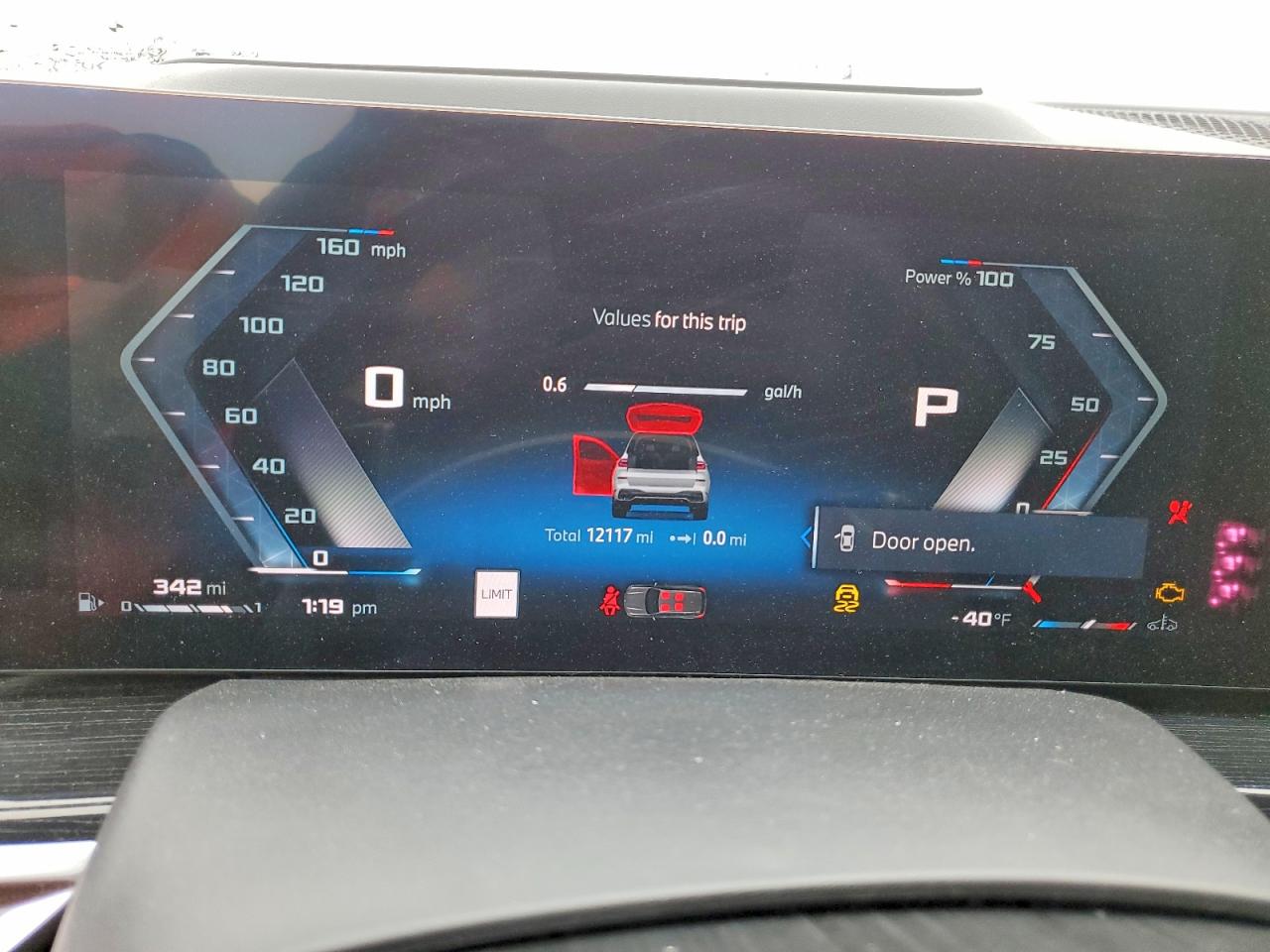 2025 BMW X7 M60i