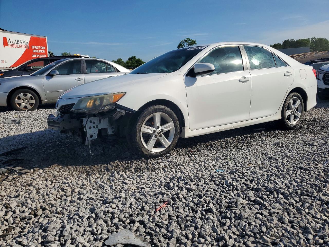 2013 TOYOTA CAMRY