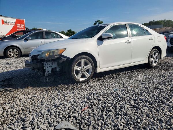 2013 TOYOTA CAMRY