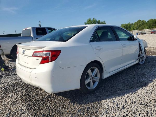 2013 TOYOTA CAMRY