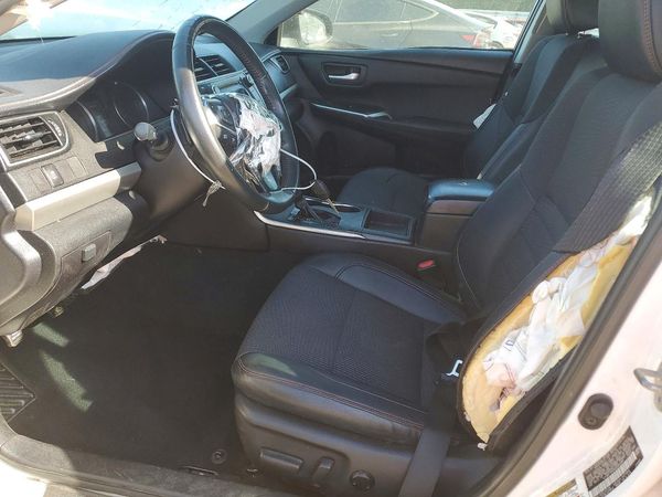 2017 TOYOTA CAMRY