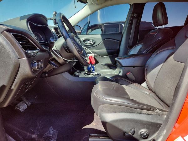 2019 JEEP CHEROKEE TRAILHAWK 4X4
