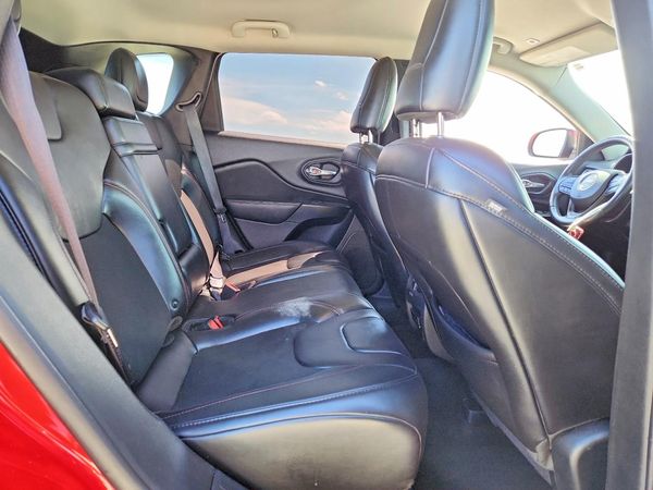 2019 JEEP CHEROKEE TRAILHAWK 4X4