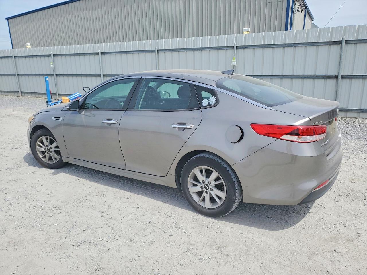 2016 KIA OPTIMA GL