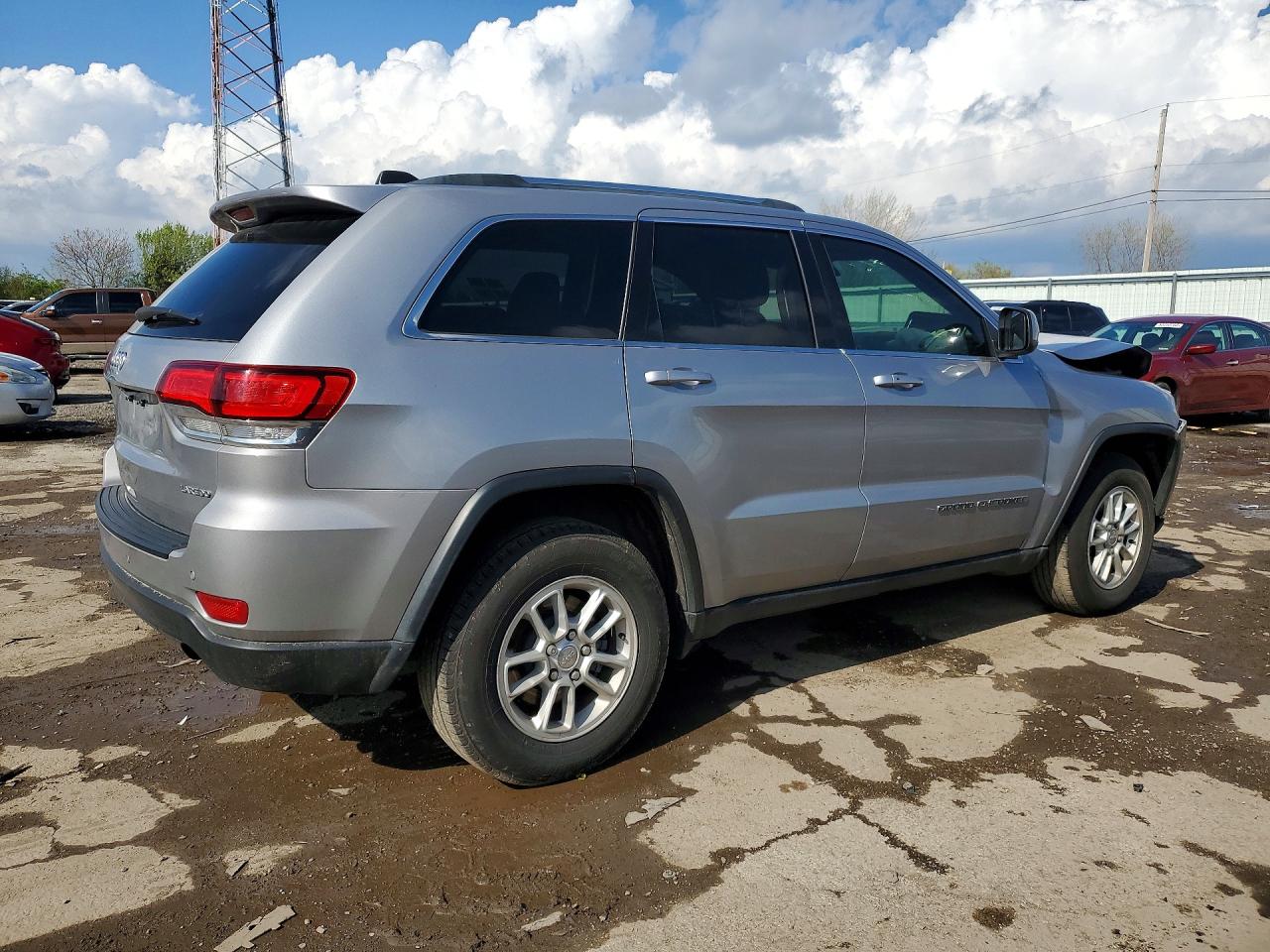 2020 JEEP GRAND CHEROKEE LAREDO 4X2