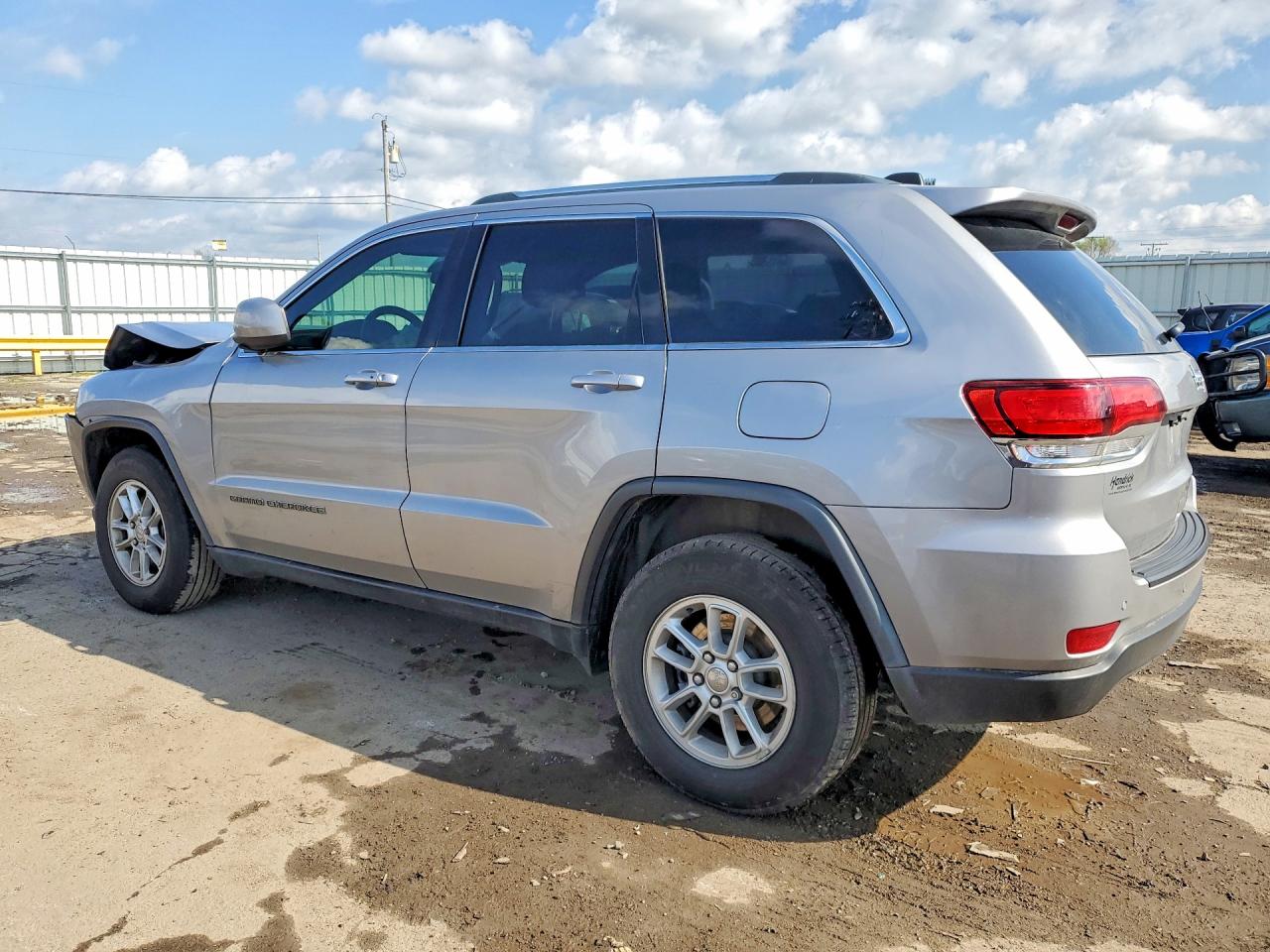 2020 JEEP GRAND CHEROKEE LAREDO 4X2