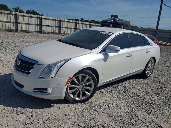 2017 CADILLAC XTS Luxury