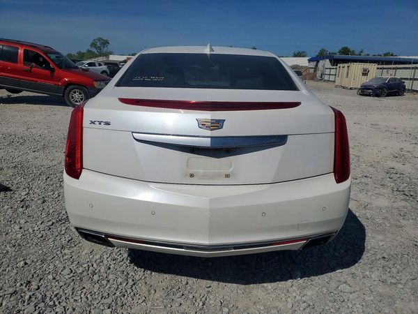 2017 CADILLAC XTS Luxury