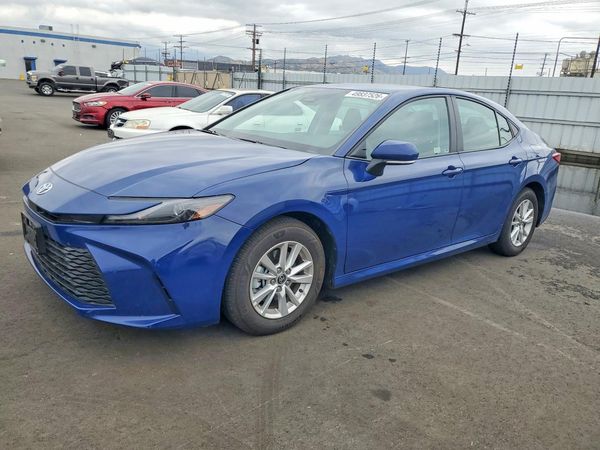 2025 TOYOTA CAMRY