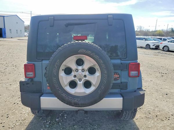 2015 JEEP WRANGLER SAHARA 4X4