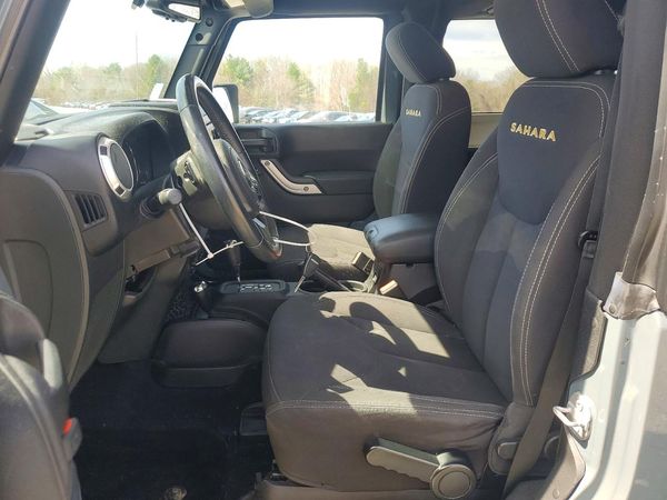 2015 JEEP WRANGLER SAHARA 4X4