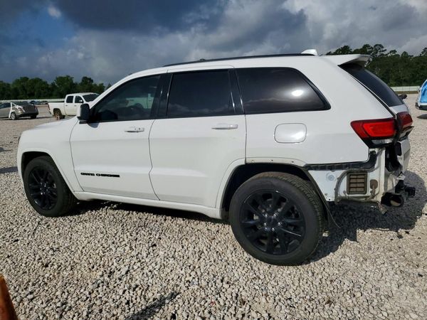 2019 JEEP GRAND CHEROKEE Laredo