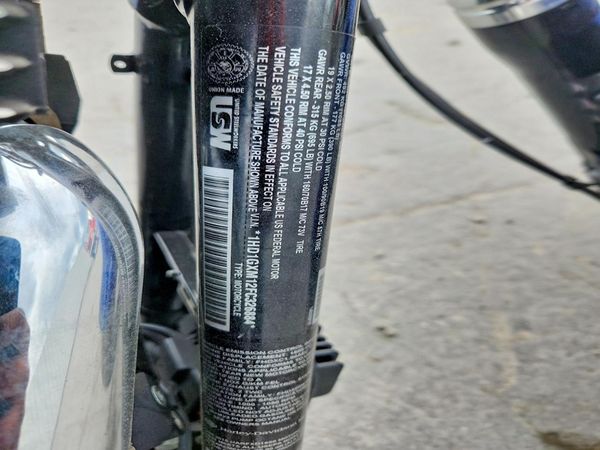2015 HARLEY-DAVIDSON FXDB