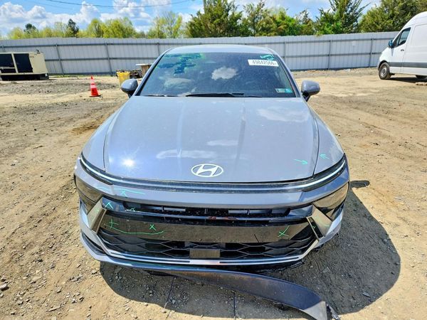 2025 HYUNDAI SONATA