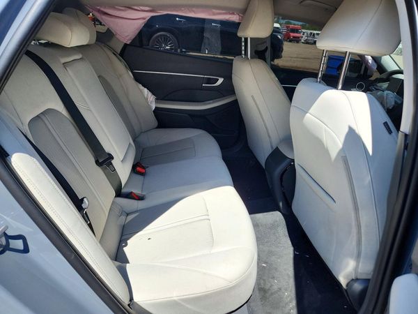 2025 HYUNDAI SONATA
