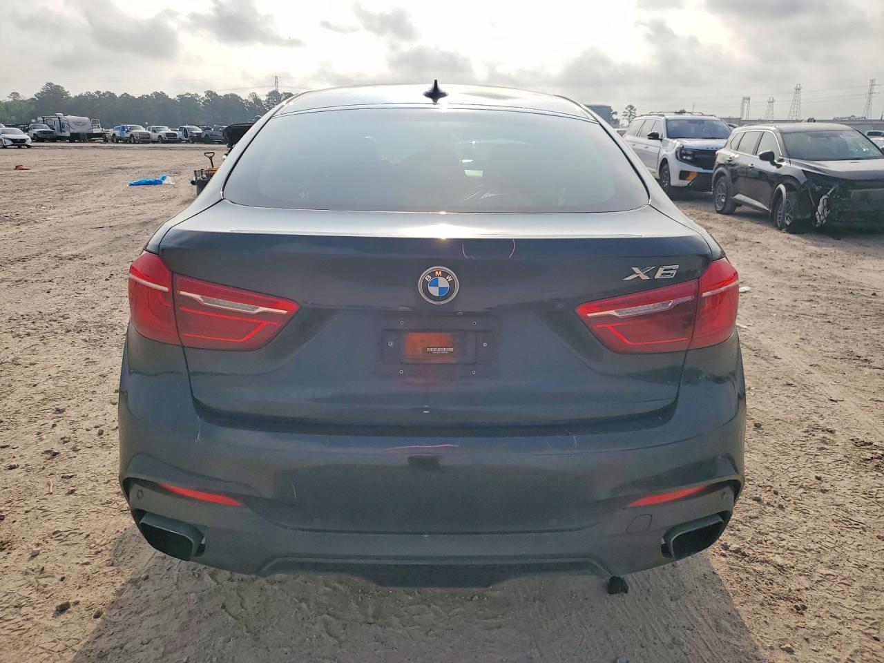 2016 BMW X6 xDrive50i