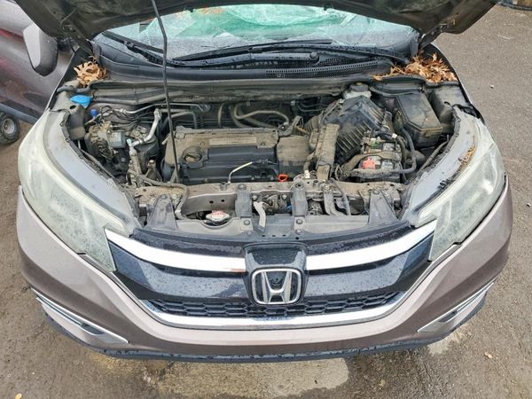 2015 HONDA CRV EX — Engine bay