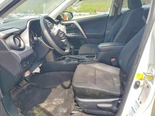 2016 TOYOTA RAV4 LE (X Grade)