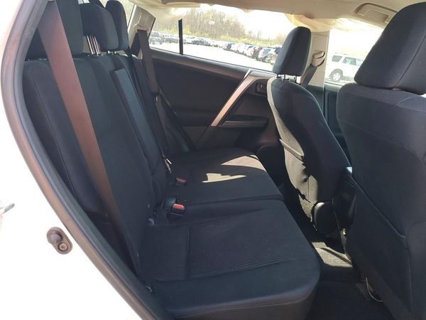 2016 TOYOTA RAV4 LE (X Grade)