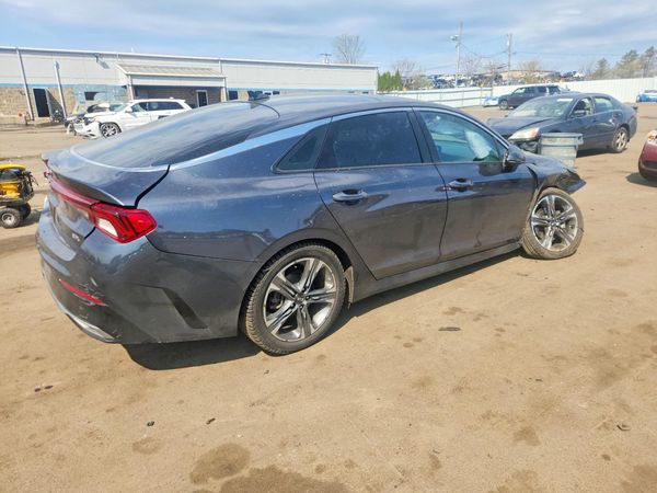 2021 KIA K5 EX