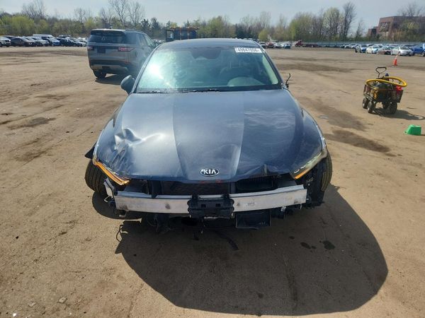2021 KIA K5 EX