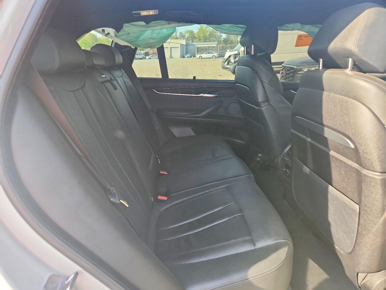 2015 BMW X5 xDrive50i