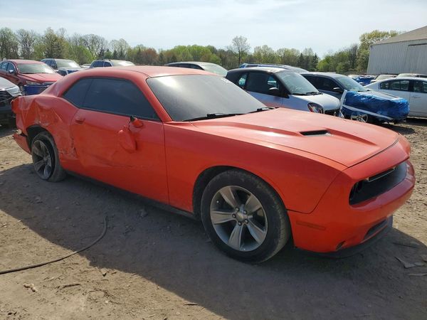 2017 DODGE CHALLENGER SXT