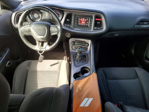 2017 DODGE CHALLENGER SXT