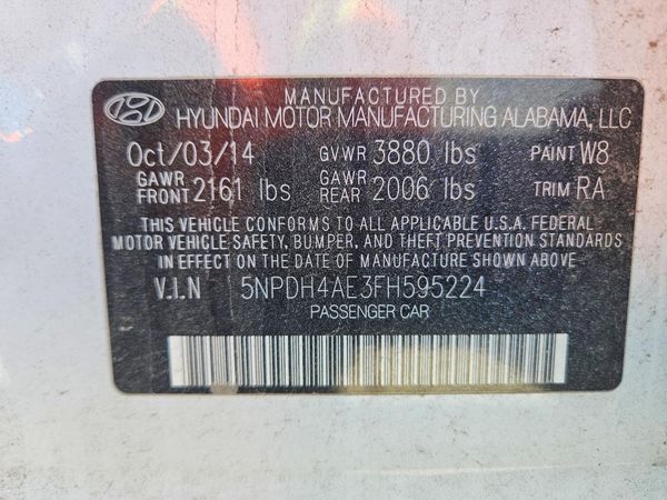 2015 HYUNDAI ELANTRA GLS(Middle)