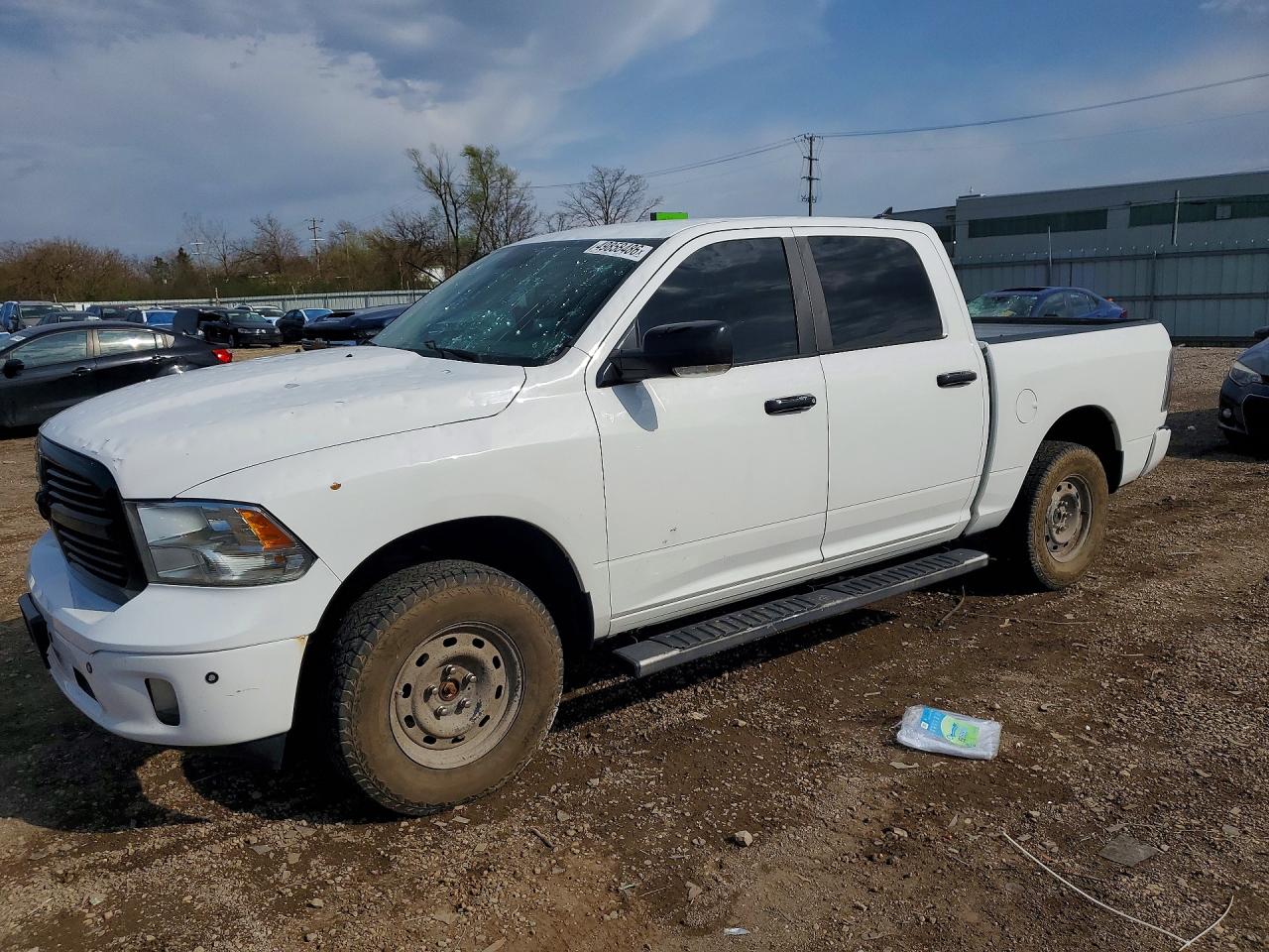 2017 RAM 1500 SLT CREW CAB 4X4