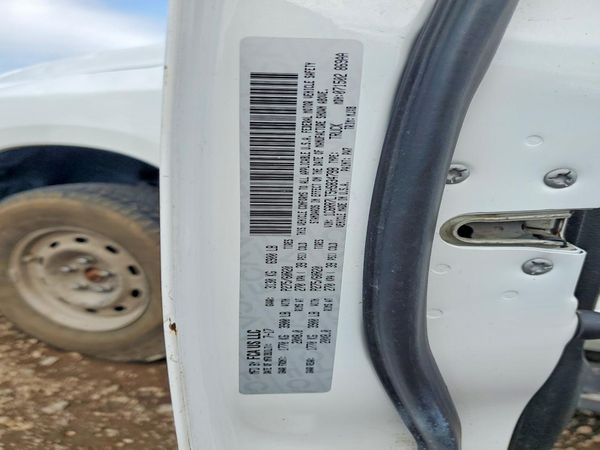 2017 RAM 1500 SLT CREW CAB 4X4