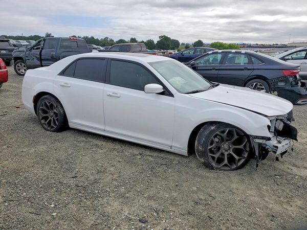 2016 CHRYSLER 300 300S