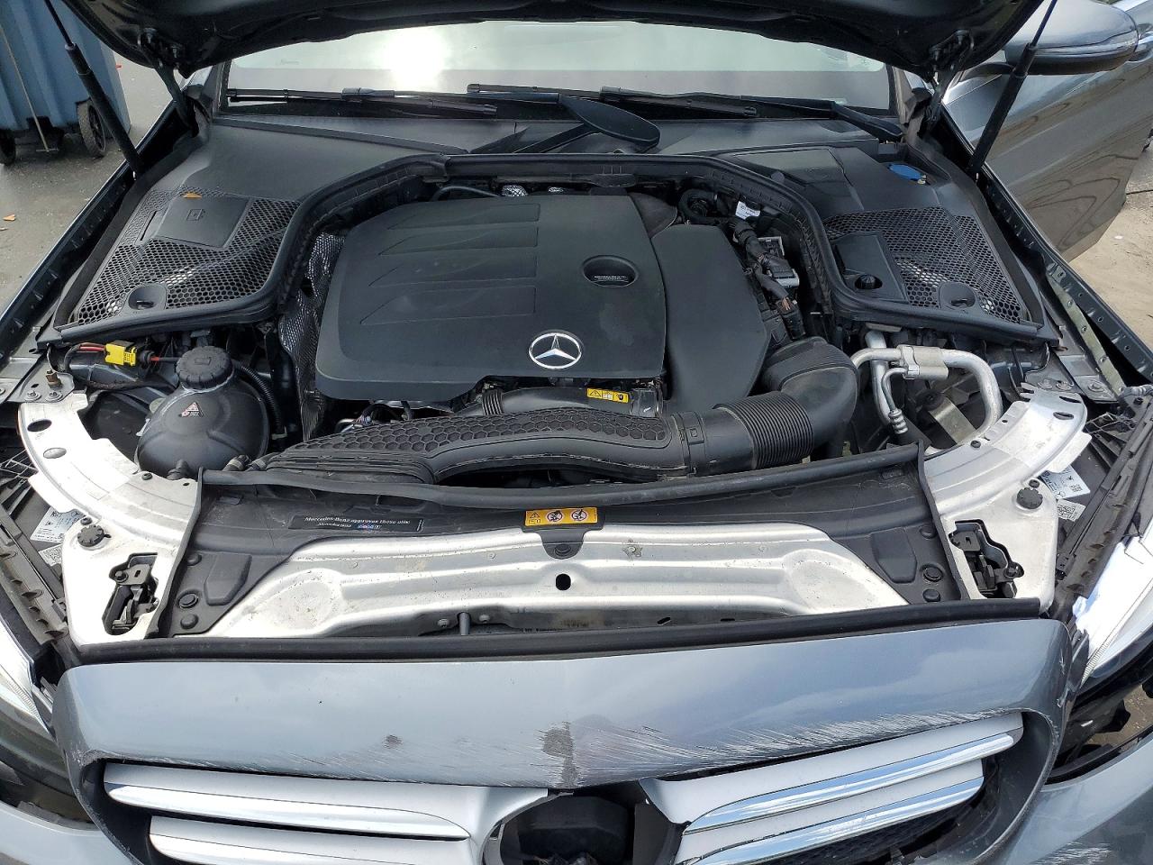 2019 MERCEDES-BENZ C C300