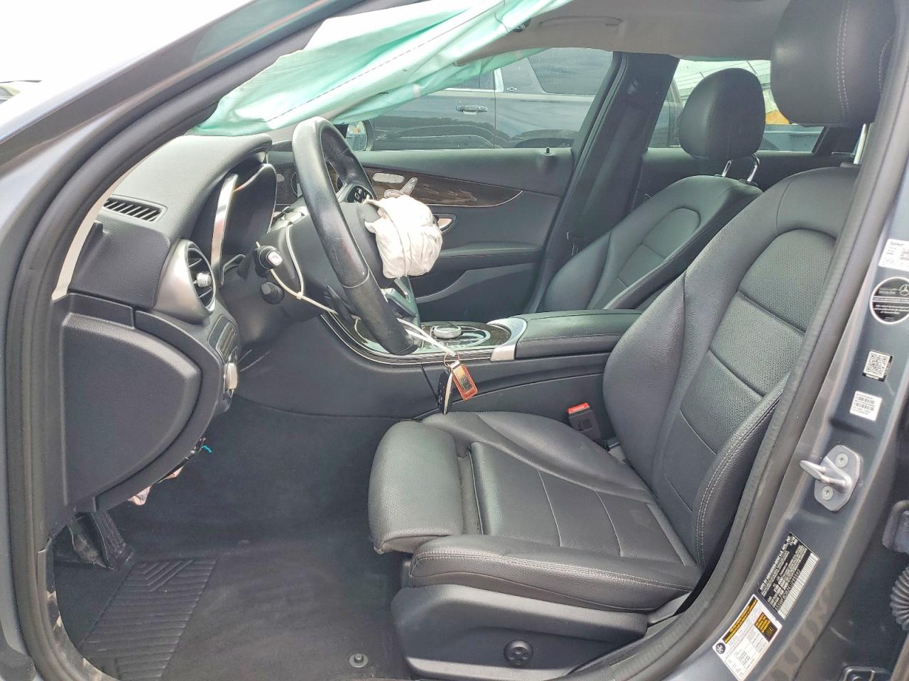 2019 MERCEDES-BENZ C C300