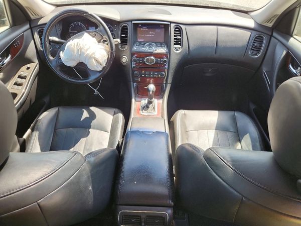 2016 INFINITI QX50