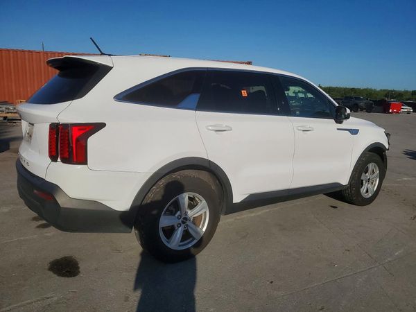 2022 KIA SORENTO LX