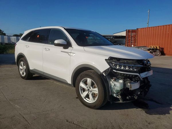 2022 KIA SORENTO LX