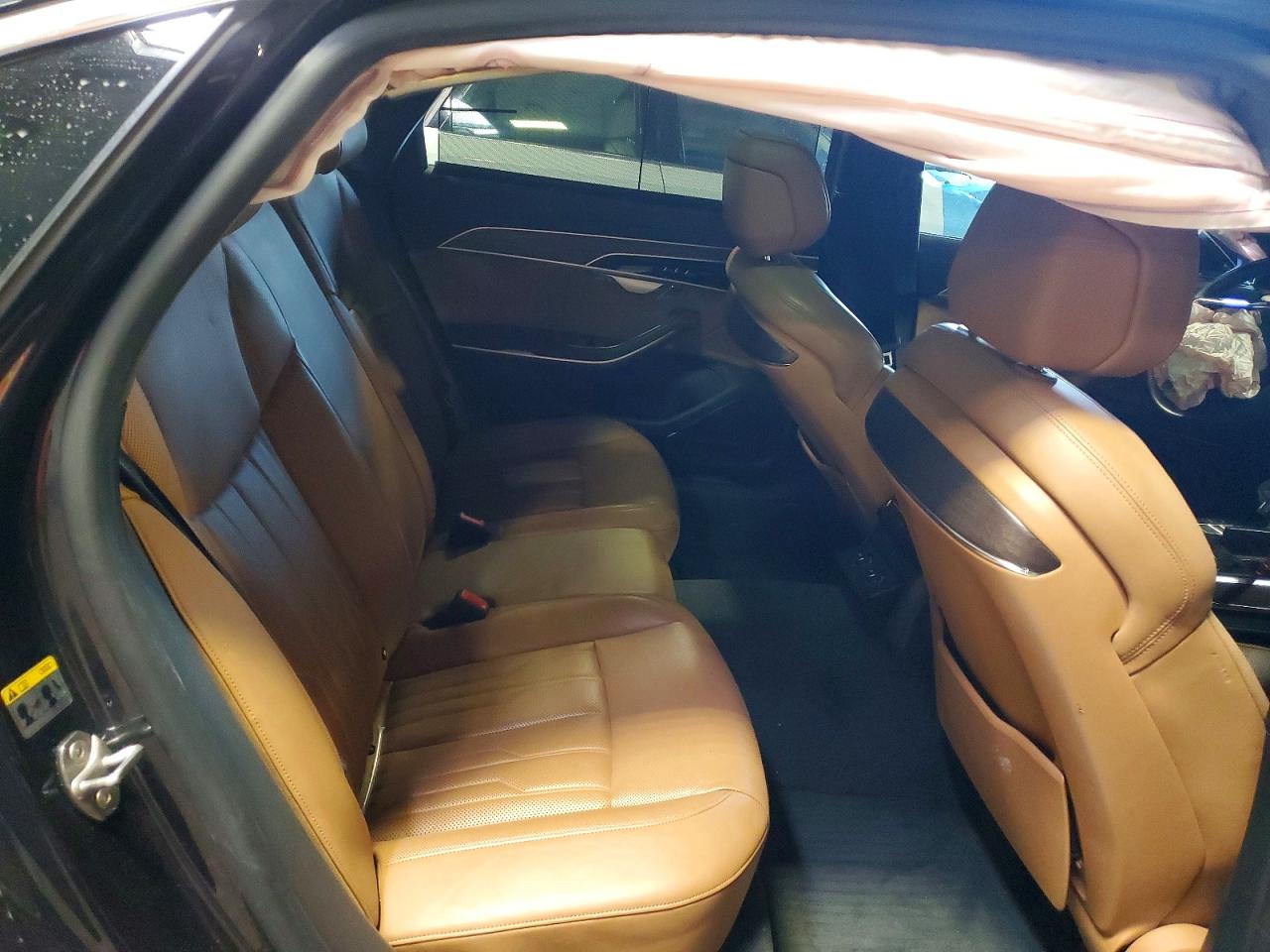 2021 AUDI A8