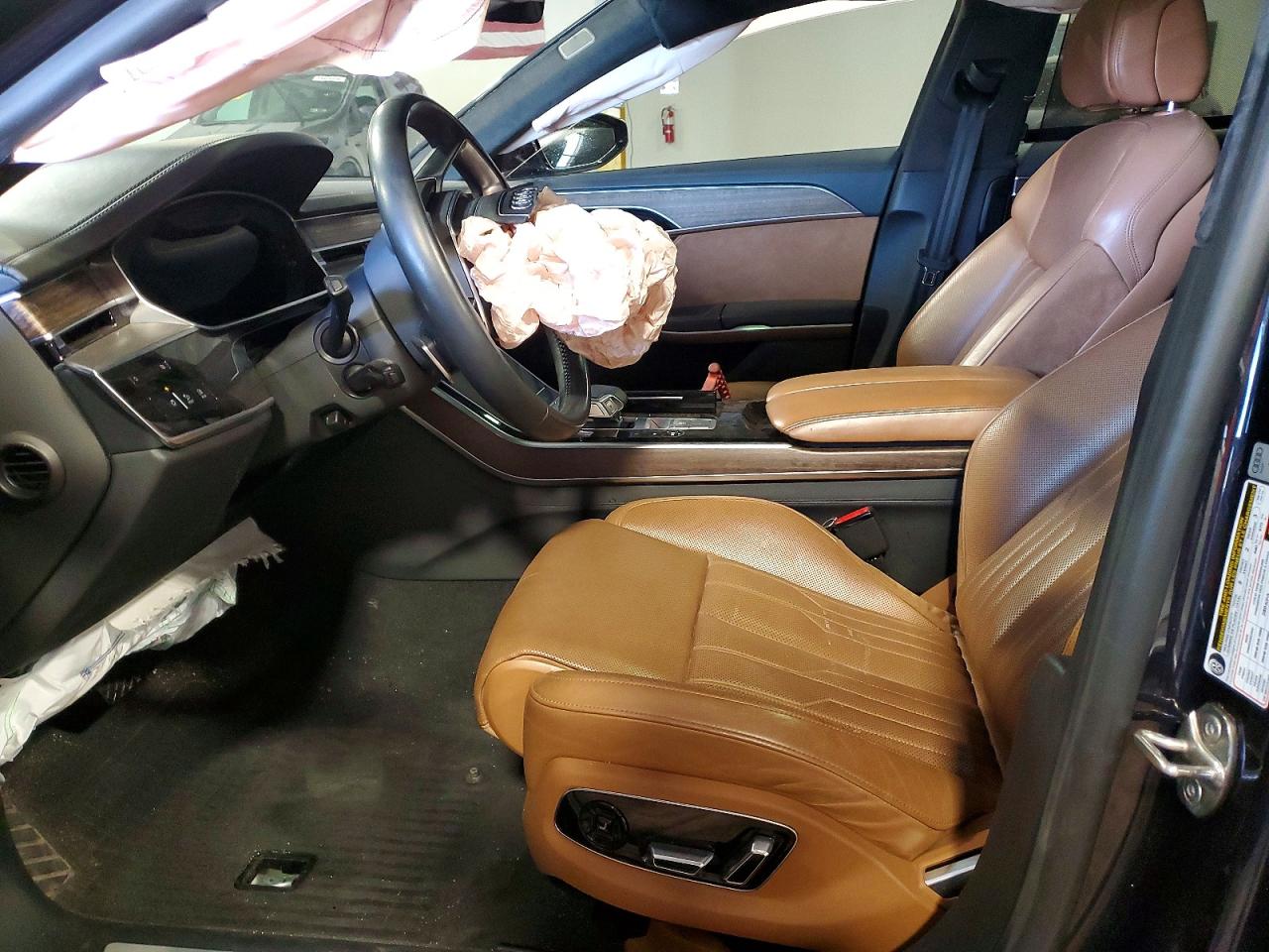 2021 AUDI A8