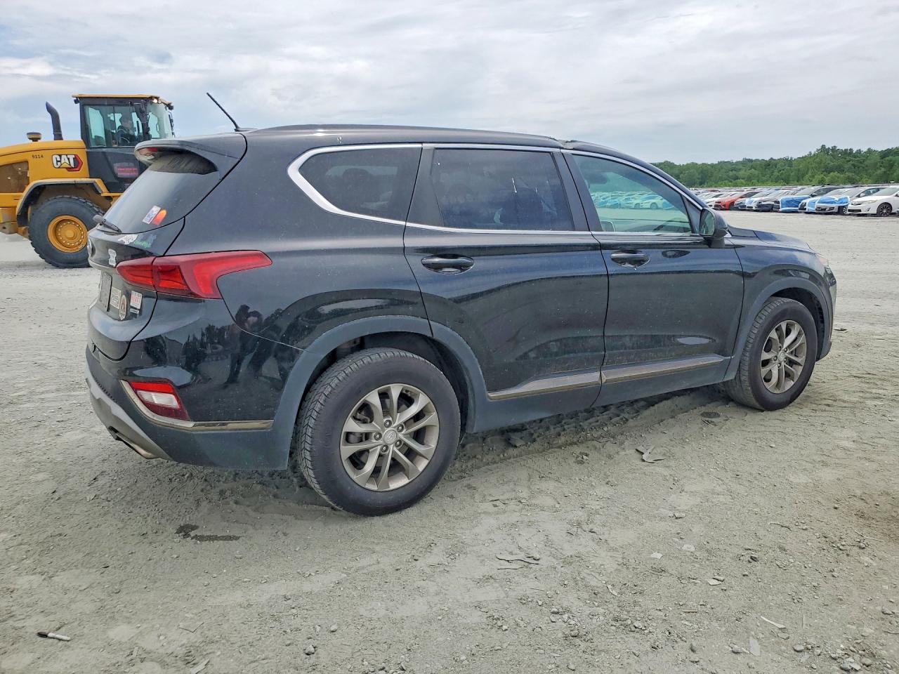2019 HYUNDAI SANTA FE SE
