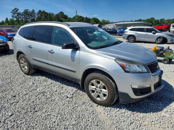 2017 CHEVROLET TRAVERSE LS